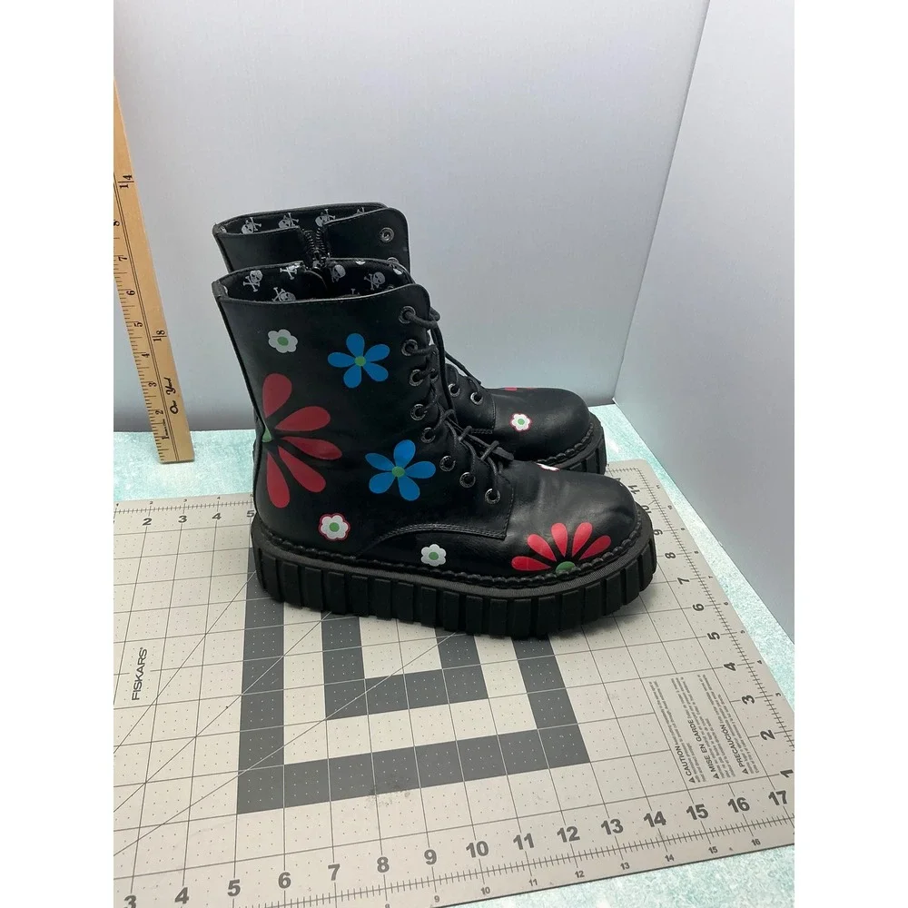 Lamoda Womens Black Floral Platform Combat Boots Chunky Lug Sole Skull Lining - Picture 2 of 16